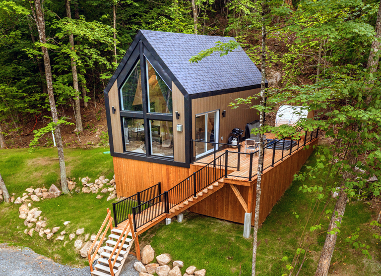 pet friendly hotel tremblant