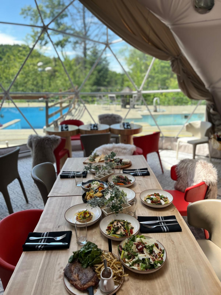 top restaurant mont tremblant